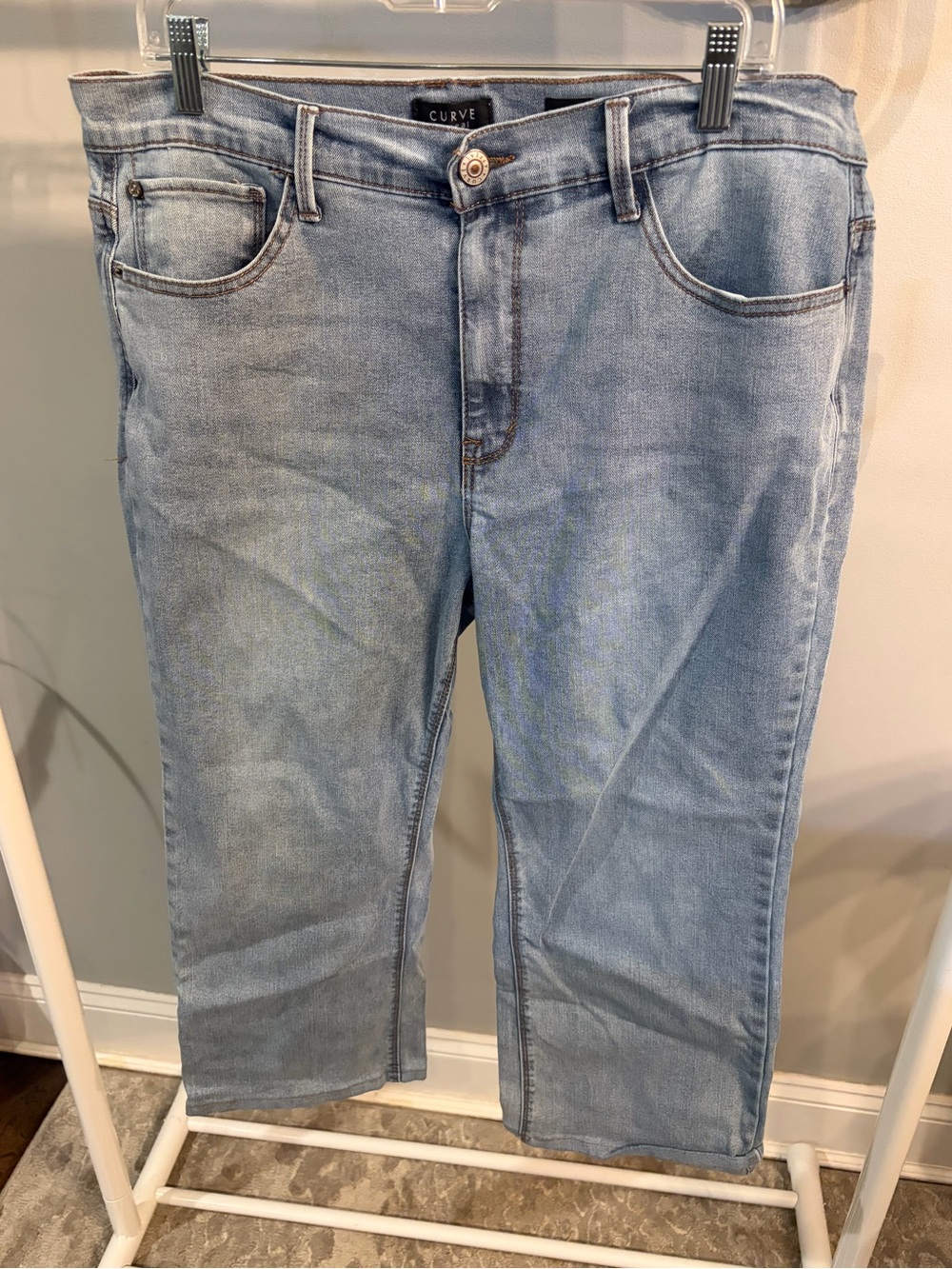 CURVE Women's Light Blue Cropped Jeans - Casual Stretch Denim 14/33